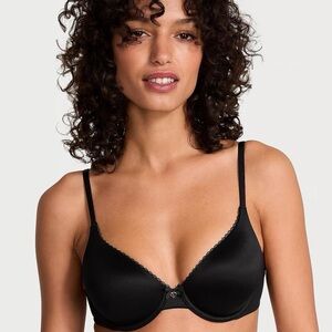 Victoria's Secret Body by Victoria Perfect Coverage in Black Size 34DDD